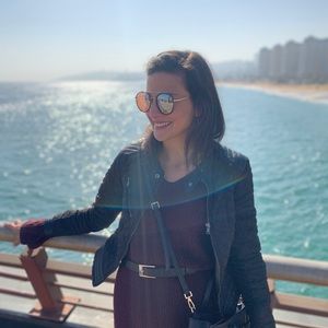 Meet your Posher, Arianna